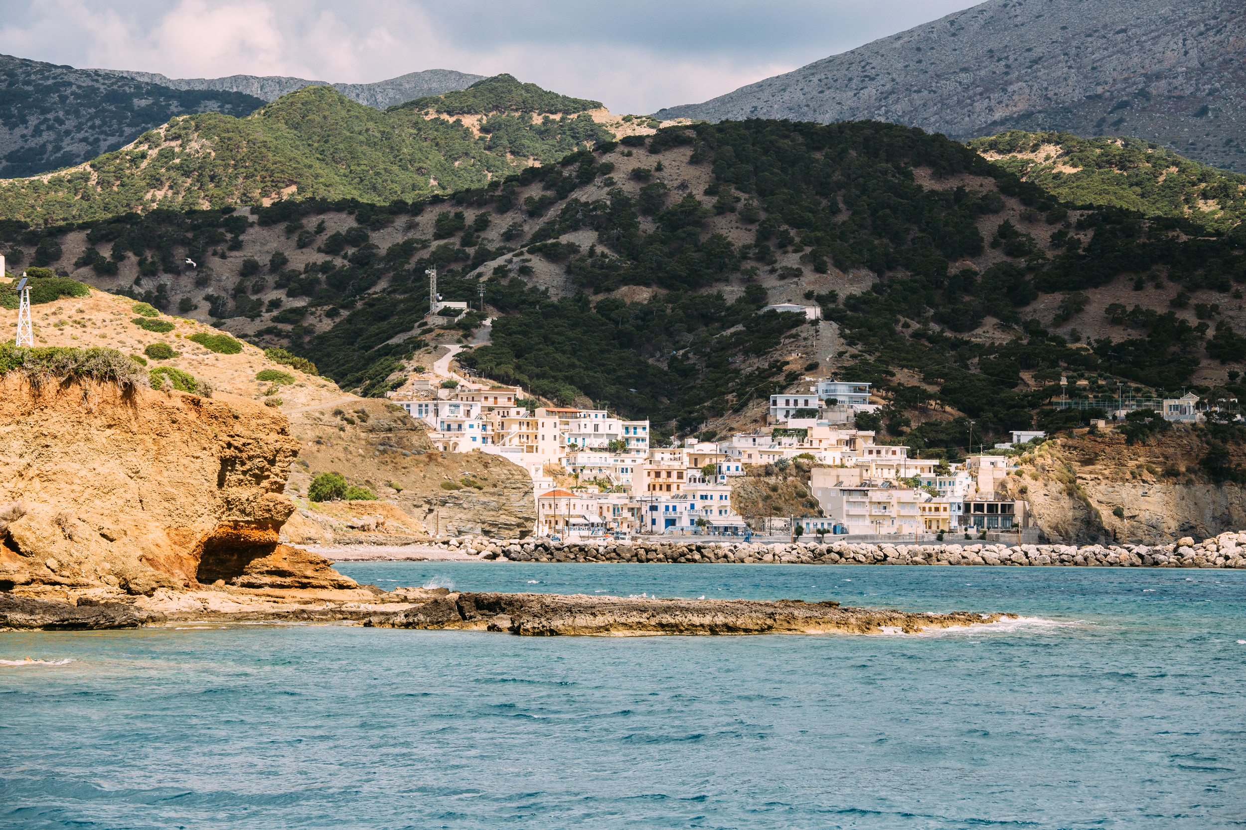 Ankunft im Hafenort Diafani
