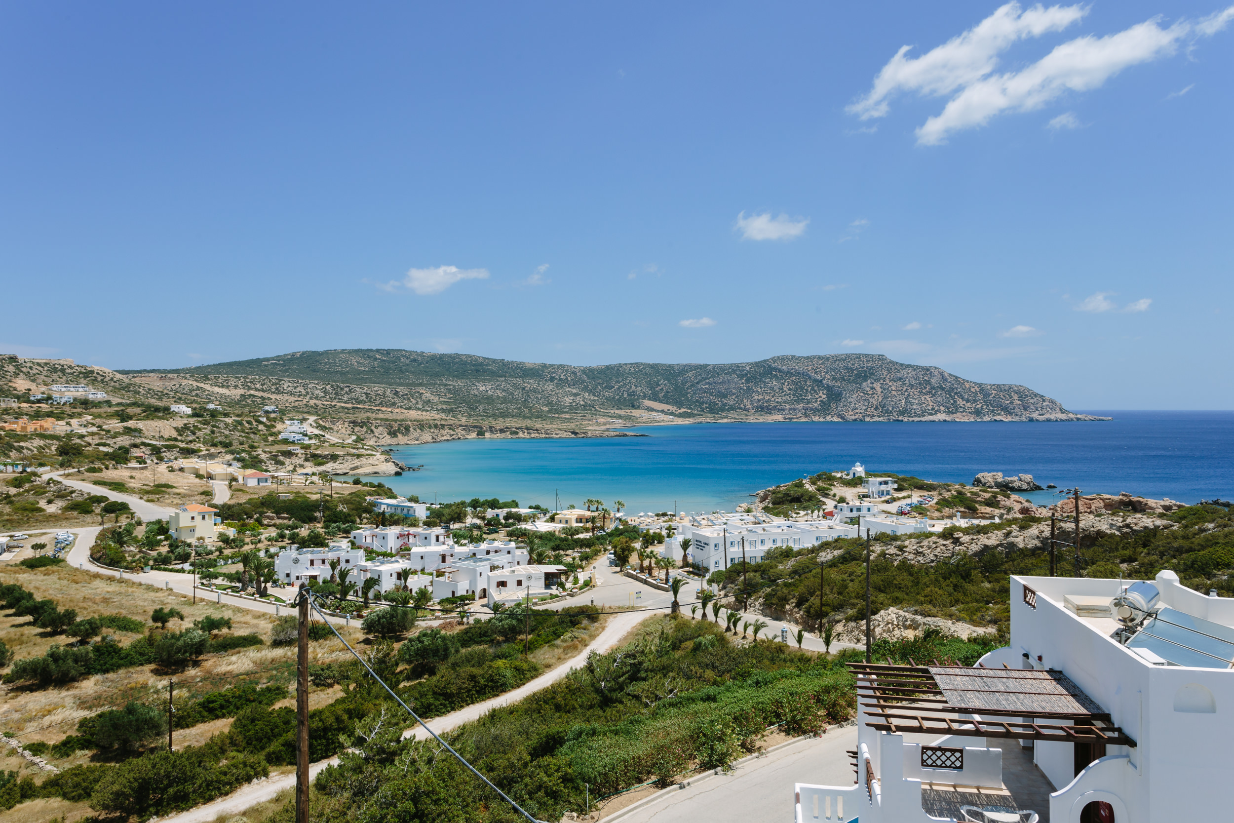 Blick auf eine Bucht in Amoopi