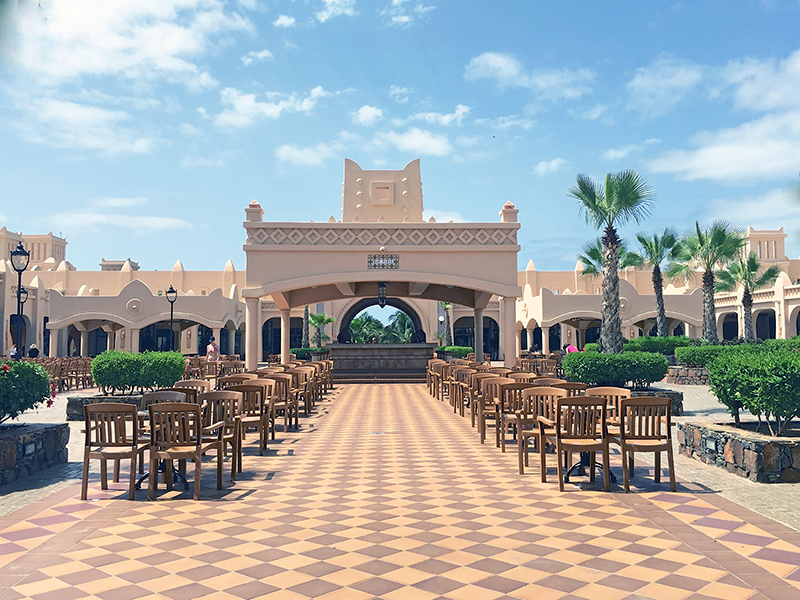 Die Hotelanlage ist im maurischen Stil gebaut.