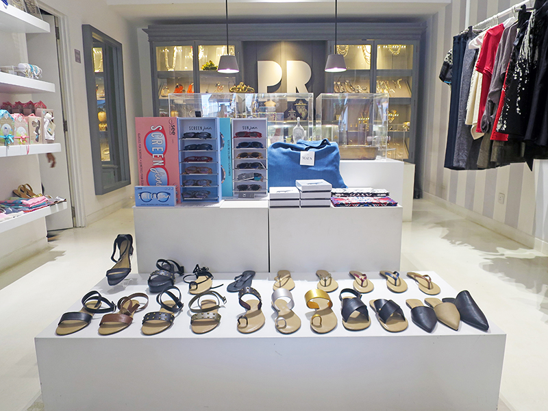 Im wunderhübschen Shop 