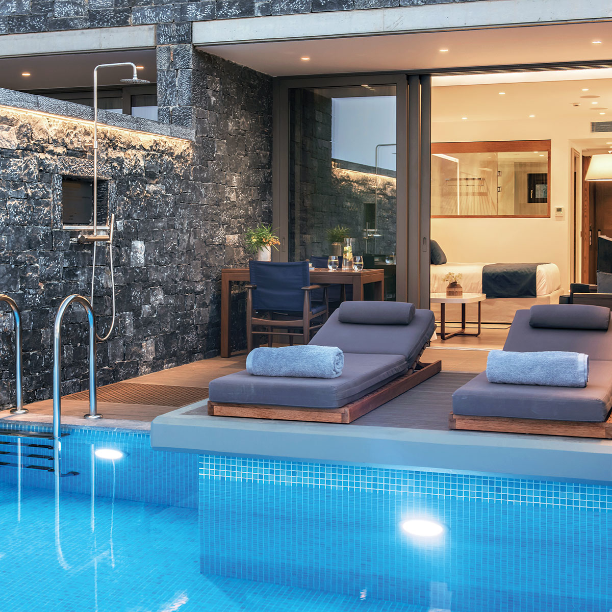 Hotel mit eigenem Pool