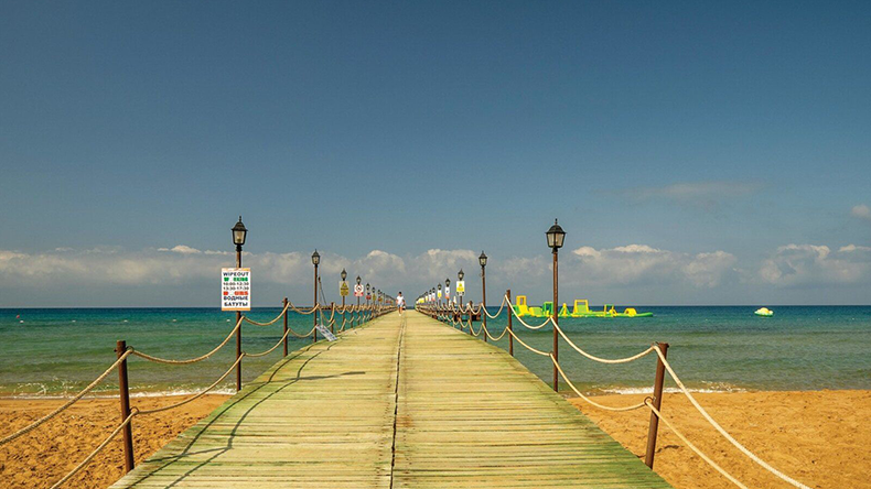 TUI KIDS CLUB Aqi Pegasos Royal - Strand