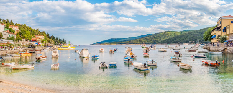 Hafen von Rabac, Kroatien